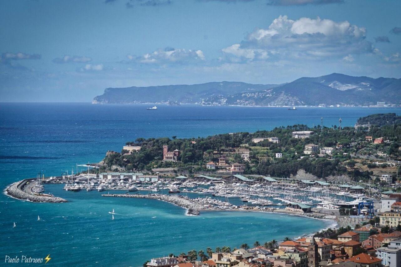 Gf Holiday Suite 3 Varazze Exteriér fotografie